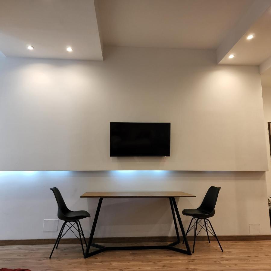 The Laurels - City Center Apartment Tirana Exterior foto
